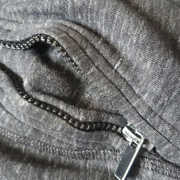 Amnesia mens sweats - Picture 3 of 7